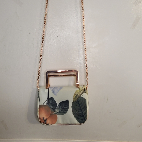 Ted Baker Floral Crossbody Bag - Multicolor Little Stain. See Photos - Picture 6 of 11